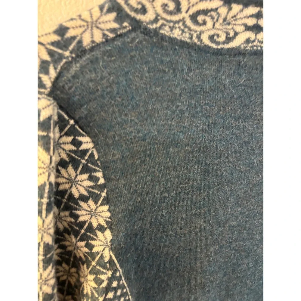 Classic Alpaca Blue White Snowflake Full Zip Cardigan Sweater 100% Alpaca Peru L